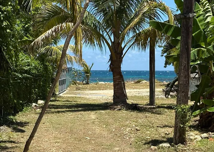 Derbys Beach Escape